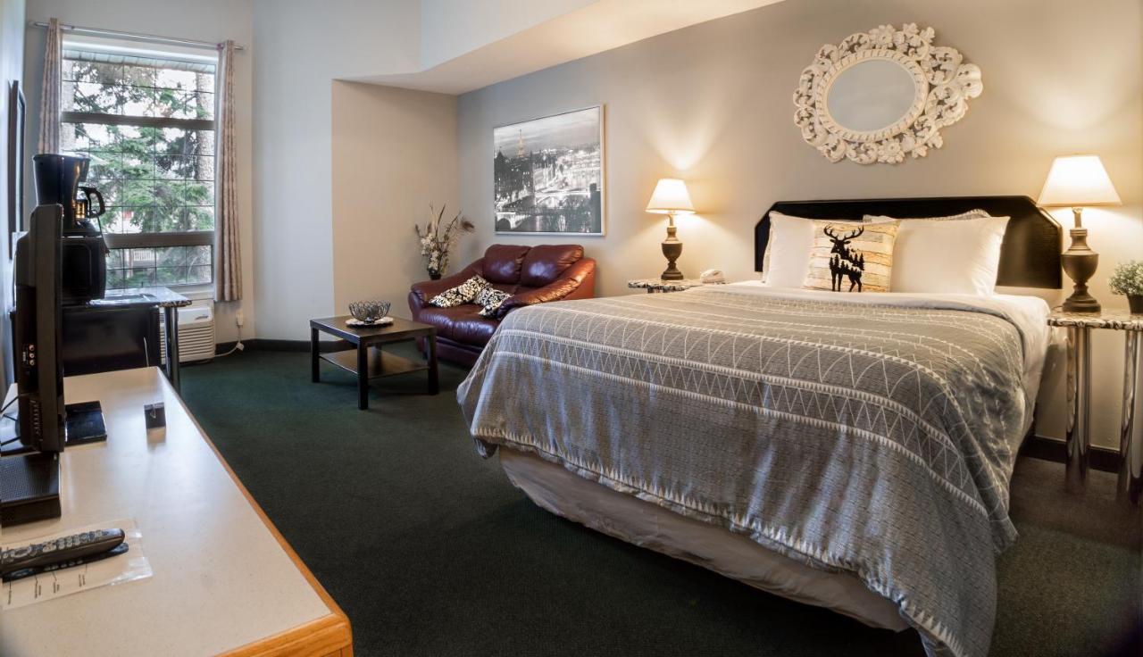 Mountain View Inn Канмор Экстерьер фото